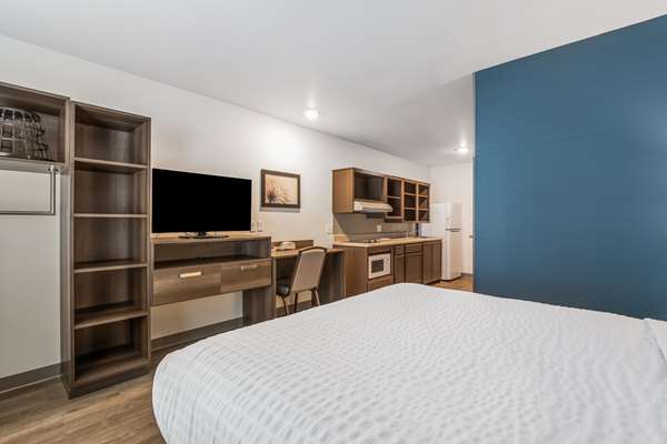  - WoodSpring Suites Midway Chicago