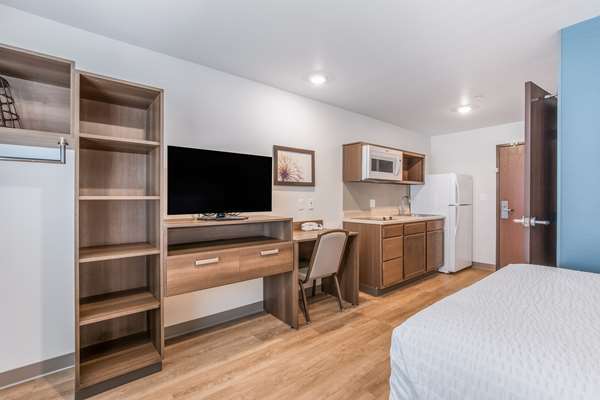  - WoodSpring Suites Midway Chicago