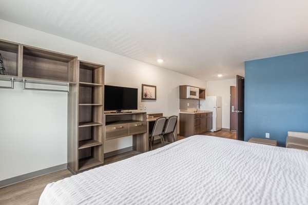  - WoodSpring Suites Midway Chicago