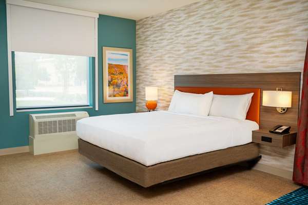  - Home2 Suites by Hilton Corona - I-15, Exit 90