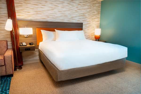  - Home2 Suites by Hilton Corona - I-15, Exit 90