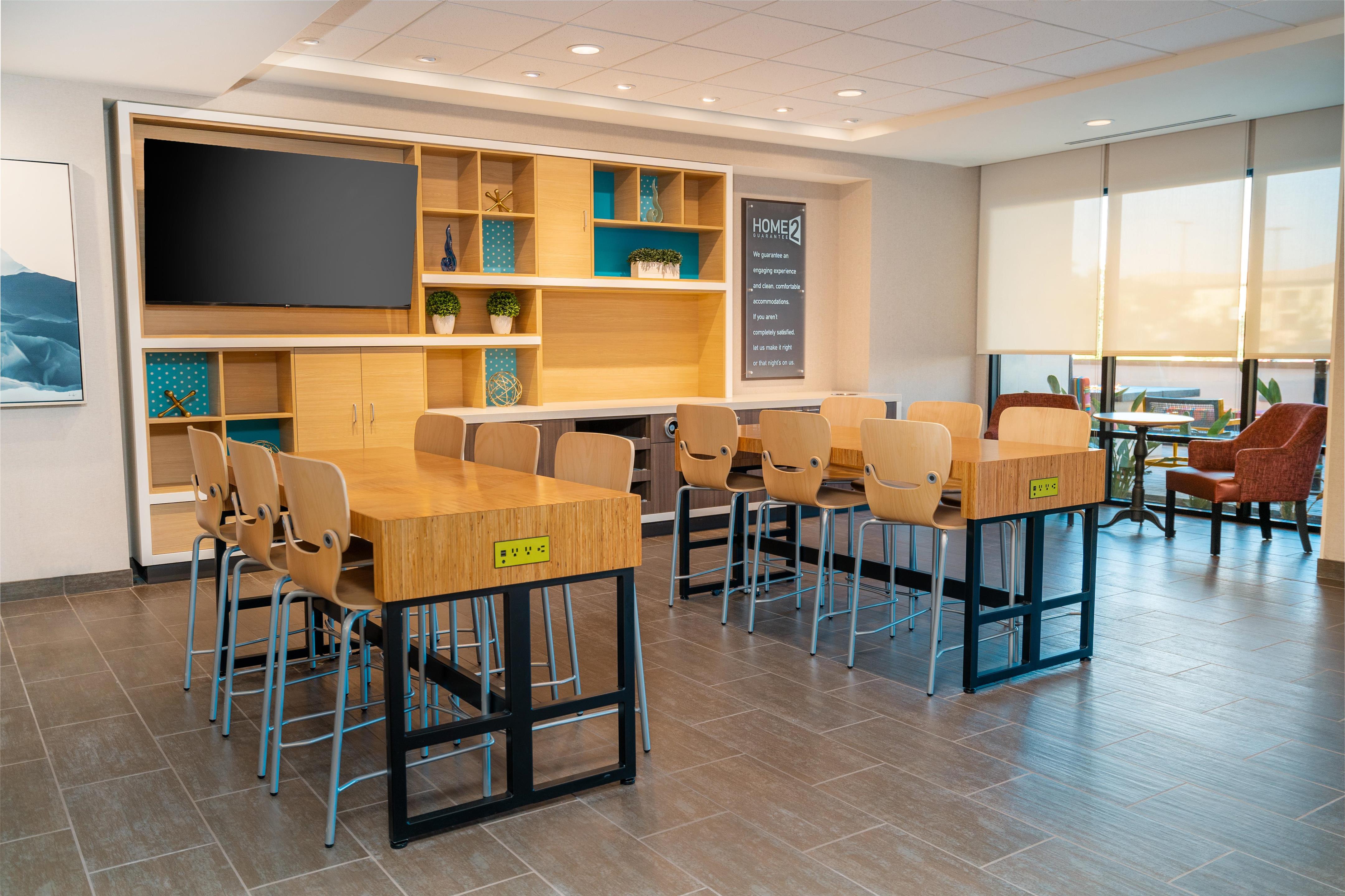 Lobby | Home2 Suites by Hilton Corona