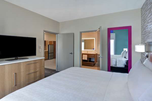  - Home2 Suites by Hilton Midtown Savannah