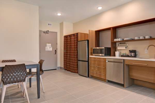  - Home2 Suites by Hilton Midtown Savannah