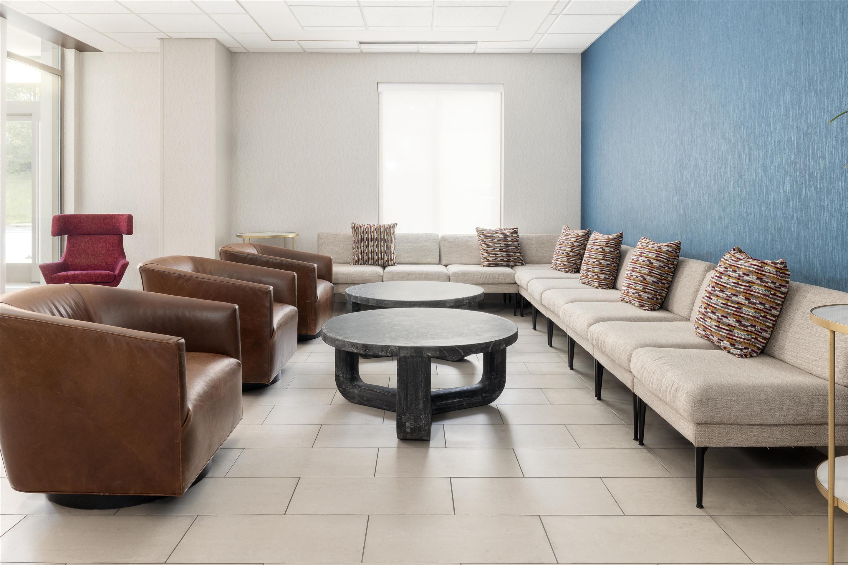 Lobby | Homewood Suites by Hilton Hanover Arundel Mills