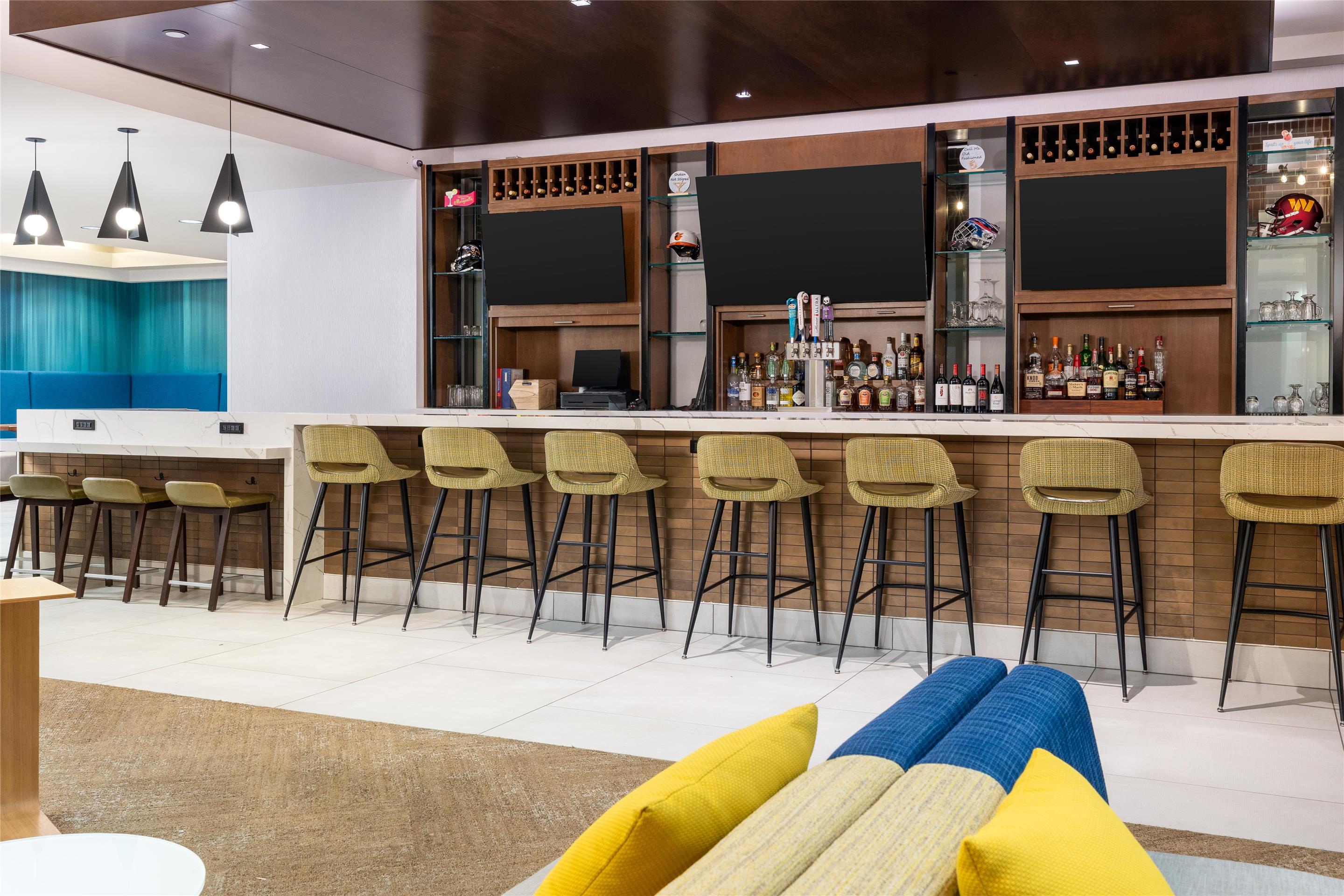 BarLounge | Hilton Garden Inn Hanover Arundel Mills,  MD