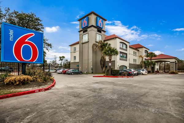 Exterior view - Studio 6 Extended Stay Hotel FM 1960 Houston - I-45, Exits 66 & 66A