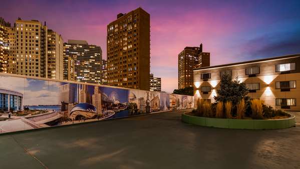 Exterior view - Best Western Plus Hyde Park Chicago Hotel