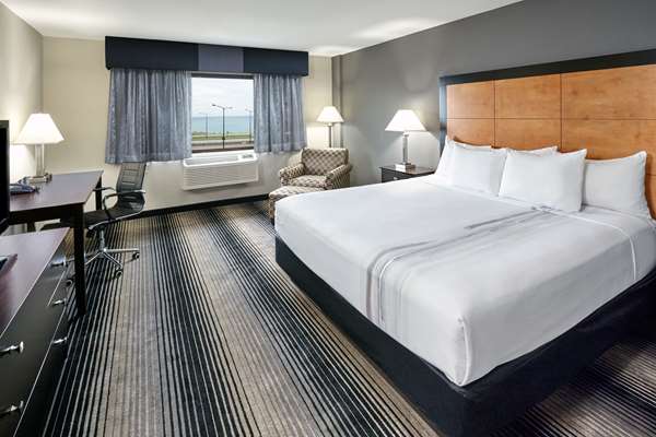  - Best Western Plus Hyde Park Chicago Hotel