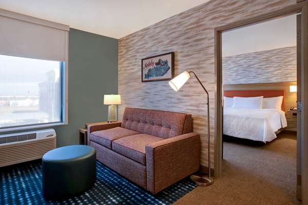  - Home2 Suites by Hilton Hamburg Lexington - I-75, Exit 108