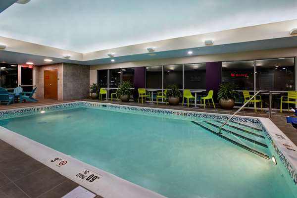 Pool - Home2 Suites by Hilton Hamburg Lexington - I-75, Exit 108