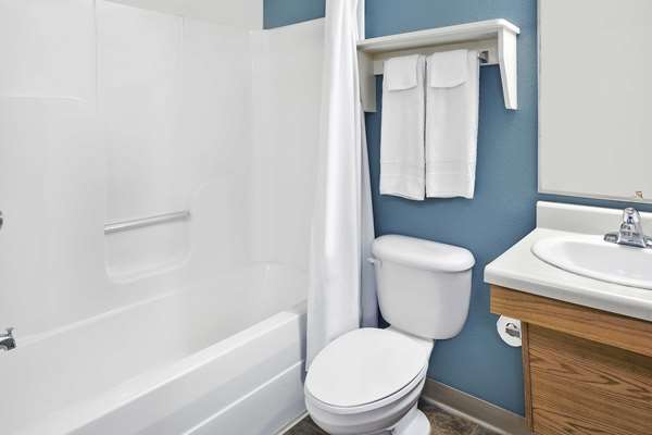  - WoodSpring Suites Holland