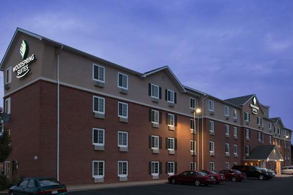 Exterior view - WoodSpring Suites Arnold - I-55, Exit 191