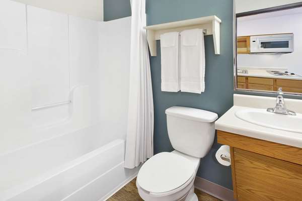  - WoodSpring Suites St Charles