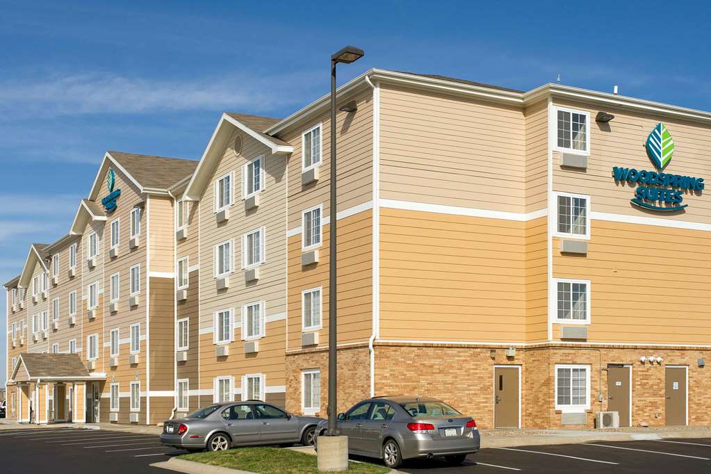 WoodSpring Suites Lincoln