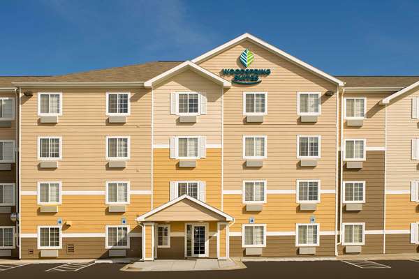 Exterior view - WoodSpring Suites Lincoln