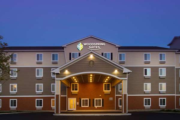 Exterior view - WoodSpring Suites Allentown