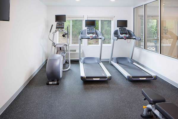 Fitness/ Exercise Room - WoodSpring Suites Everett