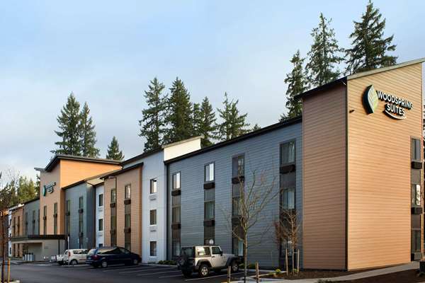 Exterior view - WoodSpring Suites Redmond