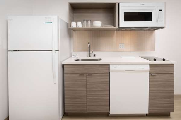  - WoodSpring Suites Redmond