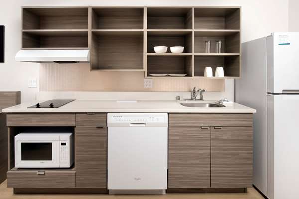  - WoodSpring Suites Redmond