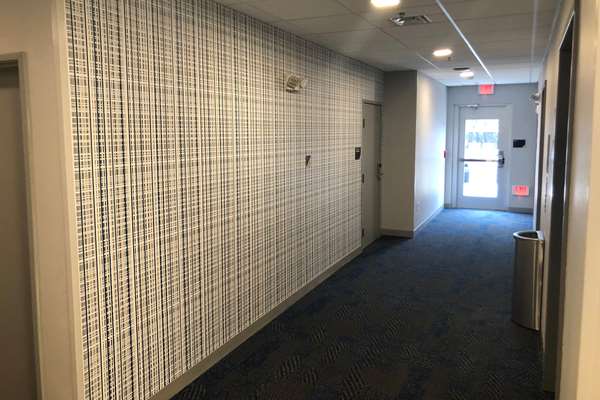  - Microtel Inn & Suites by Wyndham Hot Springs