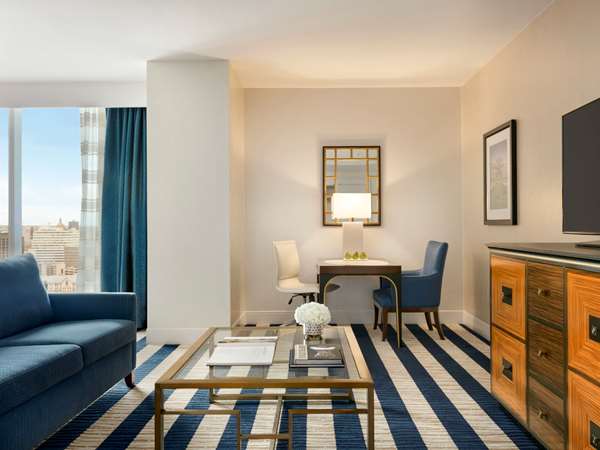  - Fairmont Hotel City Center Austin - I-35, Exit 234A