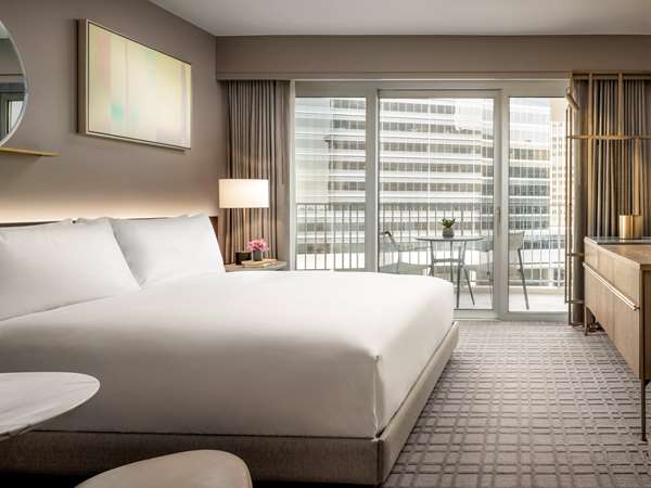  - Fairmont Century Hotel Plaza Los Angeles