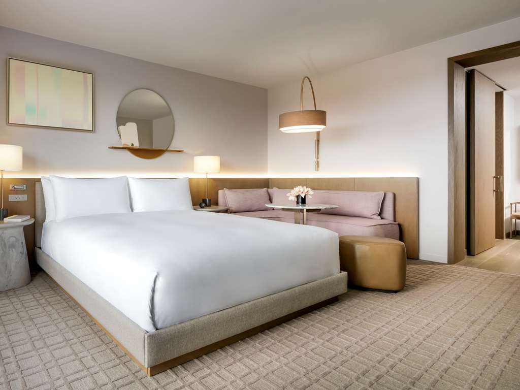 Guest photo