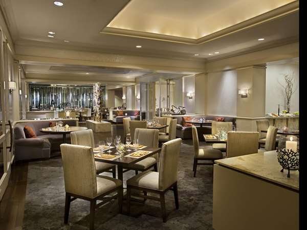 Restaurant - Fairmont Hotel Dallas