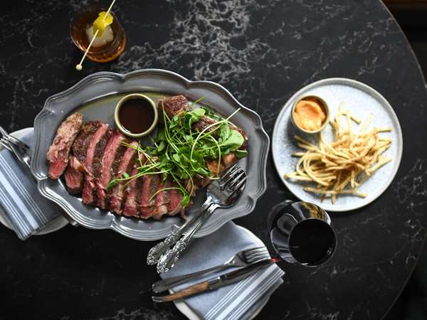 Restaurant - Fairmont Palliser Hotel Calgary