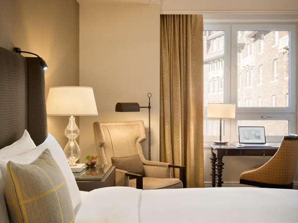  - Fairmont Banff Springs Resort