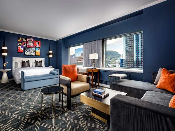  - Fairmont Queen Elizabeth Hotel Montreal