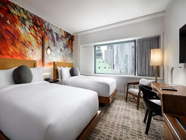  - Fairmont Queen Elizabeth Hotel Montreal