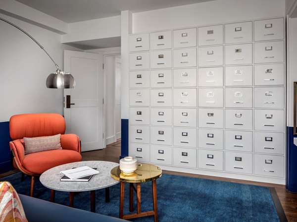 Suite - Fairmont Queen Elizabeth Hotel Montreal