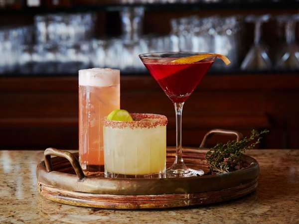 Bar - Fairmont Kea Lani Maui Resort Wailea