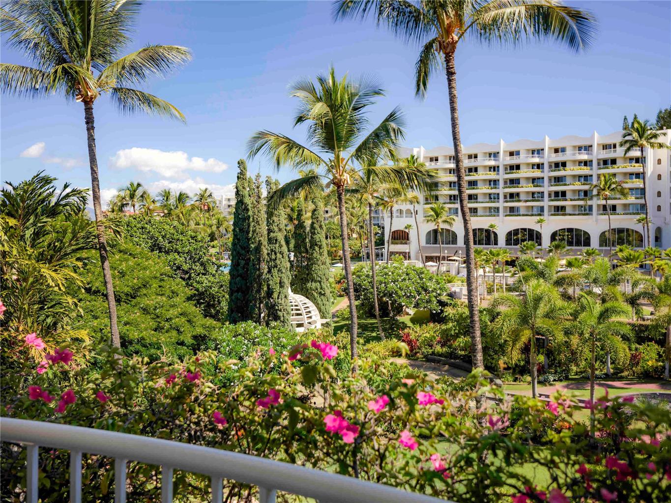 FAIRMONT KEA LANI - Photo 42