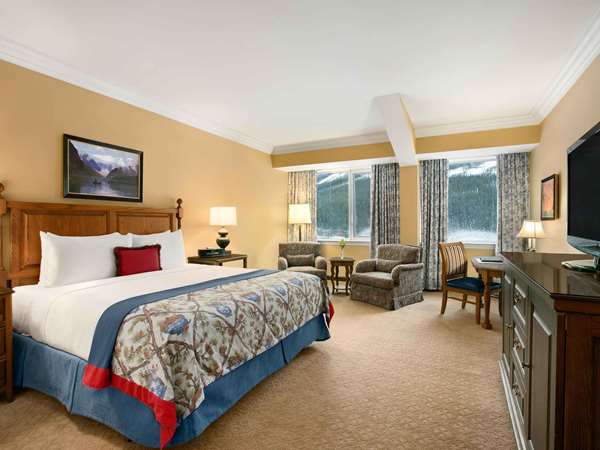  - Fairmont Chateau Hotel Lake Louise