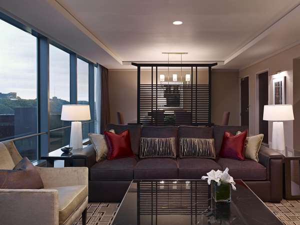 Suite - Fairmont Hotel Pittsburgh