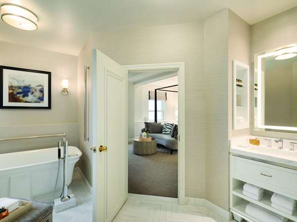  - Fairmont Le Chateau Frontenac Hotel Quebec City