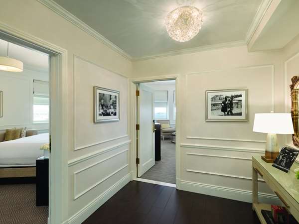  - Fairmont Le Chateau Frontenac Hotel Quebec City