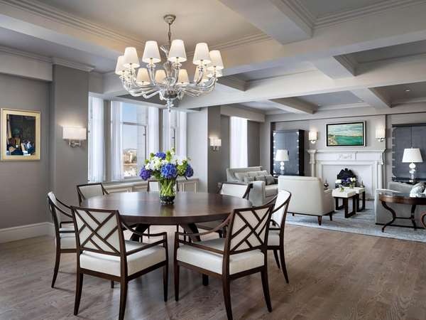 Suite - Fairmont Empress Hotel Victoria