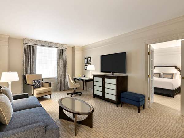  - Fairmont Hotel Vancouver