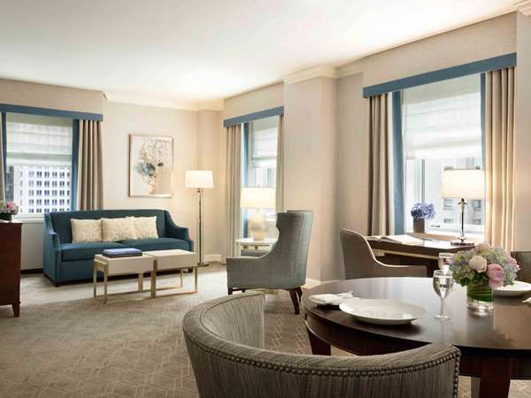 Suite - Fairmont Olympic Hotel Seattle - I-5, Exits 165 & 165B