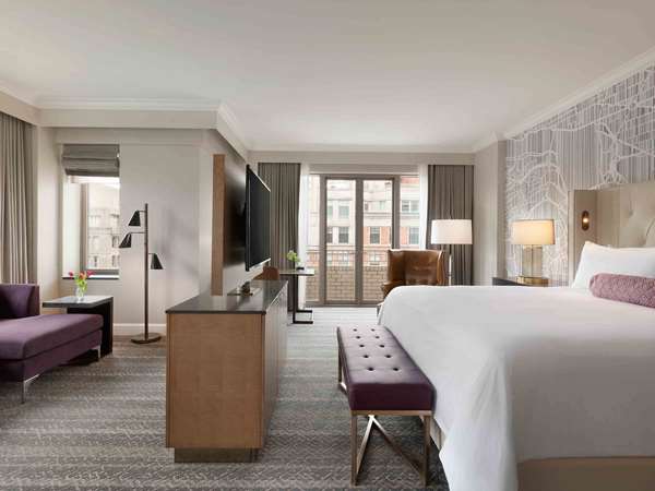 Suite - Fairmont Hotel Washington DC