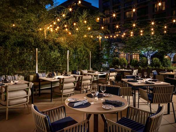 Restaurant - Fairmont Hotel Washington DC