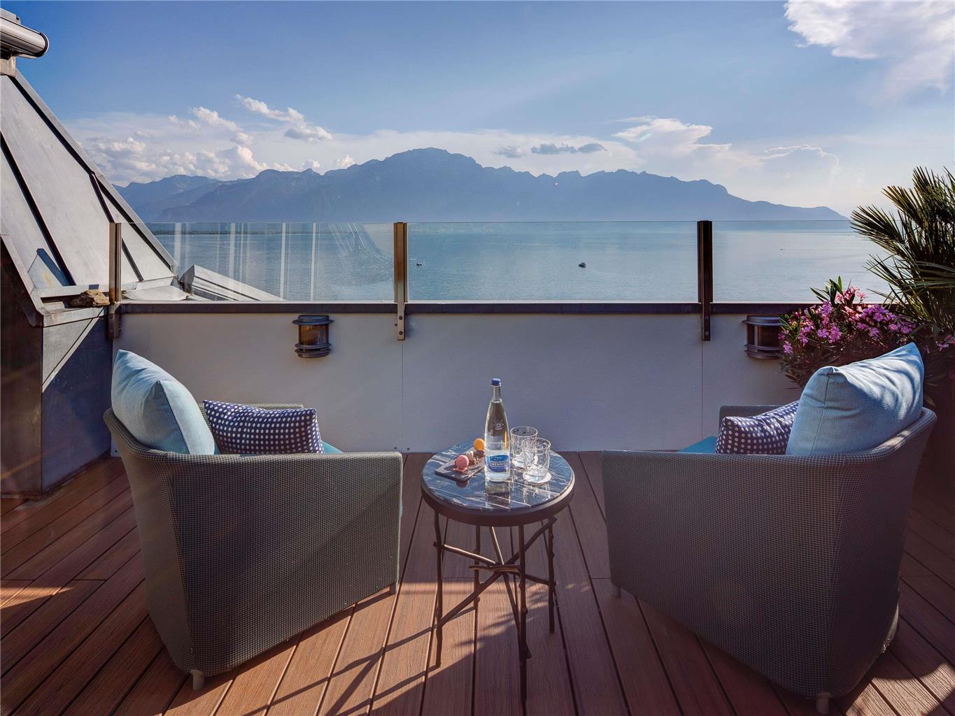 FAIRMONT LE MONTREUX PALACE - Photo 37