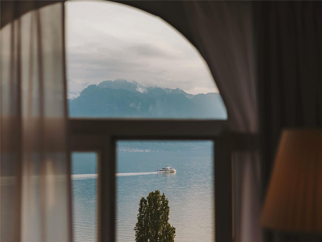 FAIRMONT LE MONTREUX PALACE - Photo 32