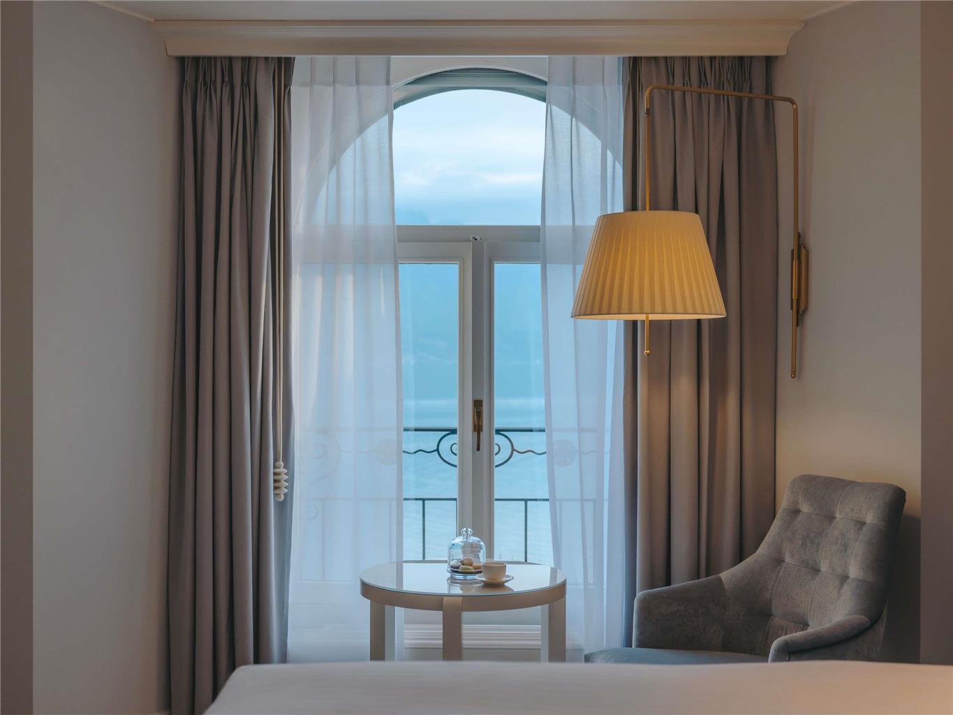 FAIRMONT LE MONTREUX PALACE - Photo 31