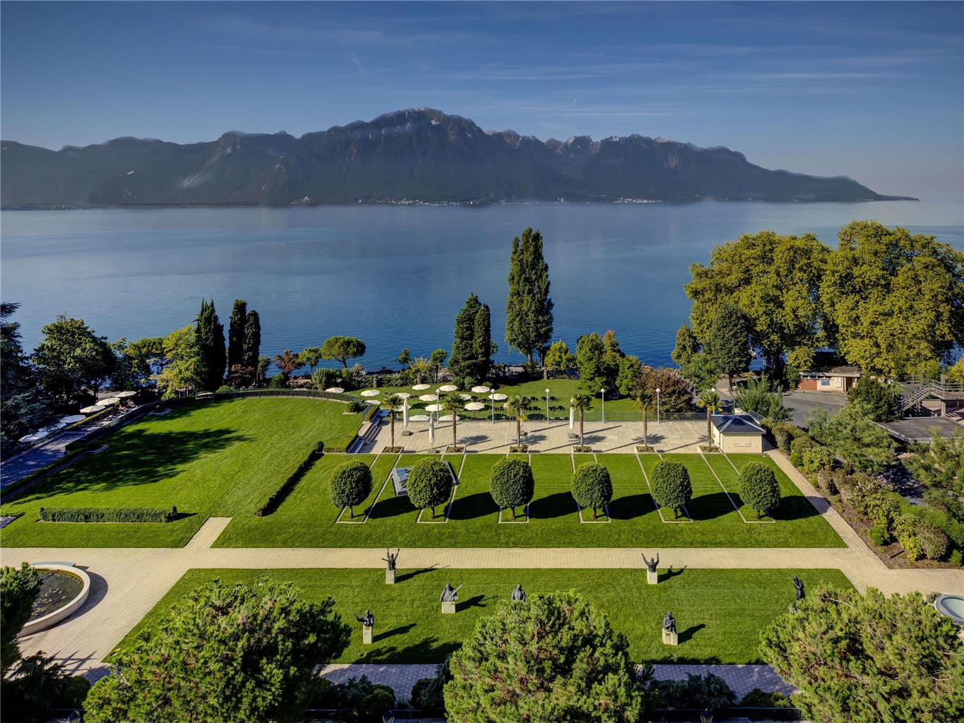 FAIRMONT LE MONTREUX PALACE - Photo 2